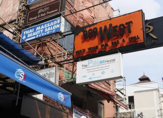 The Pillow Hostel เดอะพิลโล โฮสเทล ข้าวสาร